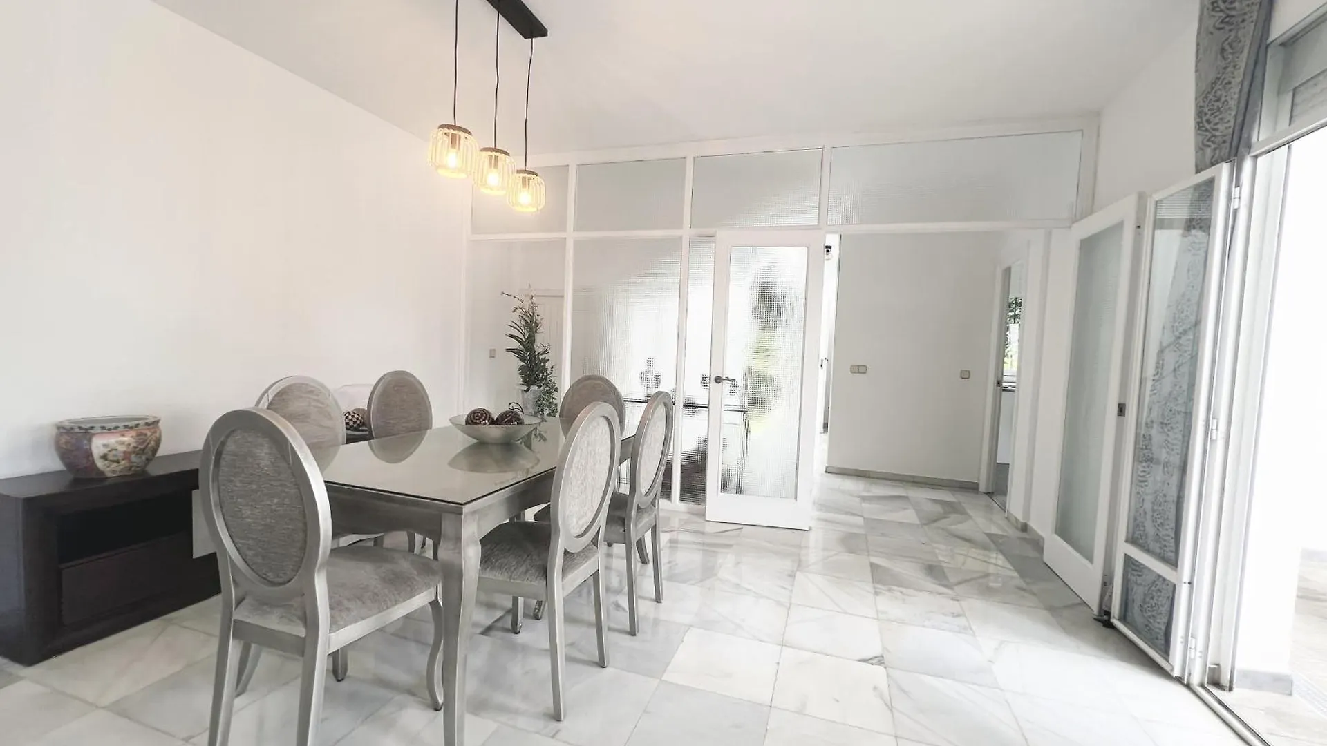 Villa Malibu Cerca De Puerto Banus Por Douvlecom ماربيا إسبانيا